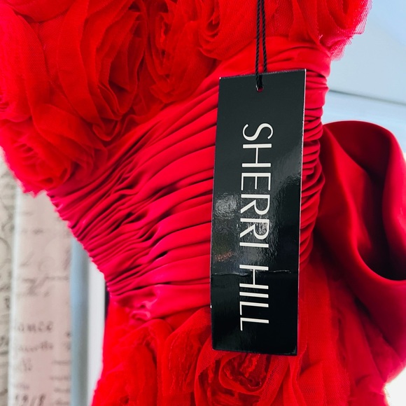 SHERRI HILL Prom | Gala | Quinceañera |Wedding | size 10 fits like 6 Red - Picture 6 of 14